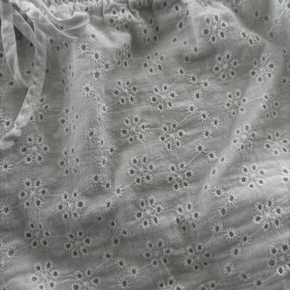 PACSUN Eyelet Beach Low Rise MEdium Women's White Summer Flowy Lace Shorts - Picture 2 of 3